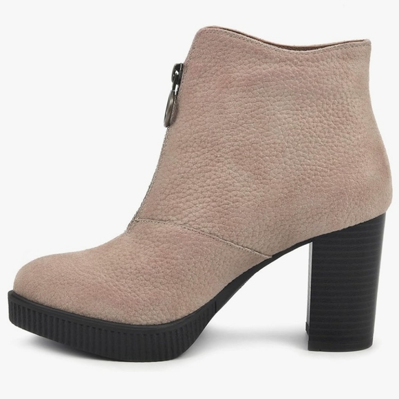 New WHITE MOUNTAIN Women's Thoughtful Tan Ankle Boot - Picture 4 of 6